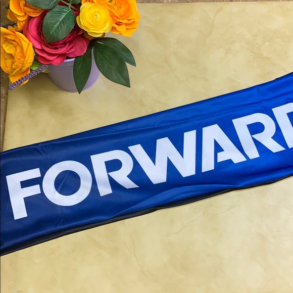 Brand New San Jose Quakes Two-Sided Scarf w/Fringe - Picture 4 of 8